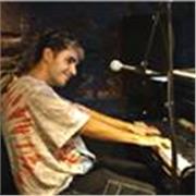 Profesor de Piano jazz, moderno y clásico, también de composición, armonía y preparación de pruebas de acceso
