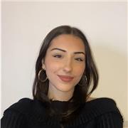 Etudiante en double licence de droit et d'histoire, titulaire d'un bac général mention européenne d'histoire en anglais.