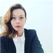 Psicologa impartisce lezioni di psicologia