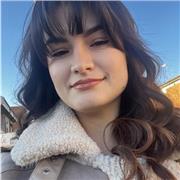 Se cerchi un aiuto compiti, o qualcuno che insegni italiano o inglese non esitare a contattarmi per ulteriori informazioni!