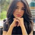 Hi! I'm Pouneh, an online English teacher working with teens and adults.