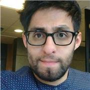 Journaliste colombien, expert et natif hispanophone, converse avec moi et découvre un monde infini d’aventures dans cette belle la