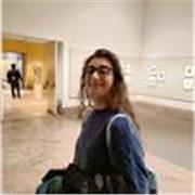 Insegnante madrelingua italiana, con oltre cinque anni di esperienza. Laureta in lettere e storia dell'arte offre lezioni private.