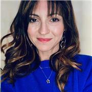 Avvocato cassazionista impartisce lezioni di diritto per studenti di scuola superiore e università