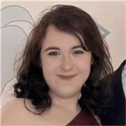 Profesora de dibujo con muchos años de experiencia.