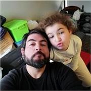 Profesor de español dicta clases online