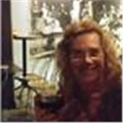 Experiência de mais de 20 anos. Aulas em espanhol, dinâmicas e interativas.Vivencia de 3 anos no Chile e 18 na Espanha