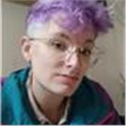 Soy andaluza, amante de las conversaciones tranquilas y ayudo a personas a soltarse hablando español con confianza.