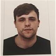 Estudiante grado superior de integración social, buena persona, alto nivel de inglés por varios años de experiencia trabajando.