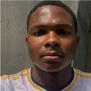 Spanish tutor who teaches students of all grades