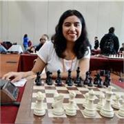 Soy maestra y ajedrecista desde hace 15 años, ofrezco clases adaptadas a todos los niveles y edades. 