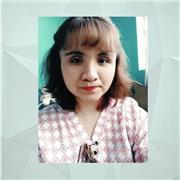 Egresada de Diseño gráfico, con experiencia en enseñar programas de diseño gráfico y computación: Paquete de Adobe y programas Office. También capacitaciones en el uso de plataformas educativas virtuales