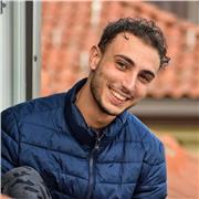 Ragazzo di 23 anni con più di 11 anni di studio offre lezioni di chitarra (classica o elettrica), solfeggio e armonia