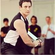 Maestro IV Duan di ARNIS/KALI/ESCRIMA, HUNG GAR KUNG FU, SANDA e AUTODIFESA con lunga esperienza offre lezioni individuali. Solo per persone motivate