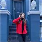 Profesora de inglés (y estudiante en la Universidad de Zaragoza) para alumnos de primaria o la ESO. 