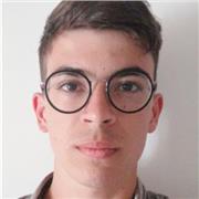 Besoin d'aide ? Enrichissez votre apprentissage avec un professeur particulier dévoué !