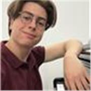 Profesor de Piano. Graduado en el conservatorio, ofrezco clases para todos los niveles