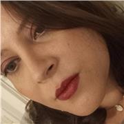 Dou aulas de Matemática e Química para estudantes de vários níveis