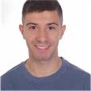 Profesor de historia apto para todos los niveles.