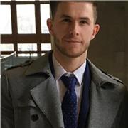 Professeur donne cours de soutien en droit civil, procédure civile et procédures collectives