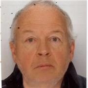 I am an experienced academically inclined international financier.