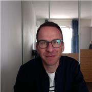 Bonjour, je suis tuteur de français langue étrangère et souhaite donner des cours particuliers