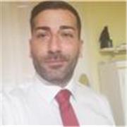 Laureato in Giurisprudenza impartisce lezioni in materie giuridiche