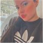 Profesora de Enfermería en general para jóvenes y adultos de manera virtual