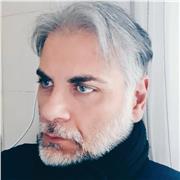 Laureato in CTF Chimica Tecnologie Farmaceutiche