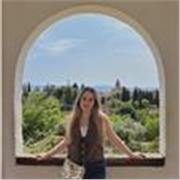 Profesora titulada en inglés y español con mas de 5 años de experiencia