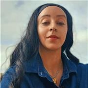 Native French tutor offering lessons for all ages