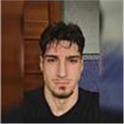 Estudiante de ADE y futbolista con experiencia internacional, ofrezco formación técnica y valores para todas las edades.