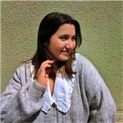 Profesora de inglés ofrece clases de repaso y conversación a niños. Además también estaria disponible para dar clases de repaso de cualquier materia