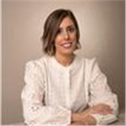 Abogada apasionada. Me dedico a impartir clases orientadas a estudiantes de derecho y opositores
