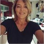 Profesora nativo de inglés con más de 13 años de experiencia impartiendo clases online.