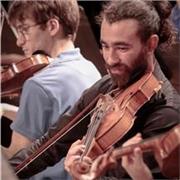 Violista imparte clases de viola, violín o lenguaje musical