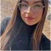 Soy una chica que daba clases particulares a niños de primaria , desde casa y online 