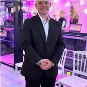 An understanding and helpful tutor for GCSE Maths students