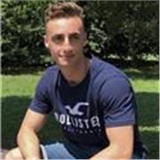 Salve, sono un ragazzo ventenne frequentante medicina & chirurgia presso l’Università di Bologna diplomato all’istituto Tecnico Biologico indirizzo biotecnologie sanitarie con 100&lode e con livello C1 in inglese (certificazione Cambridge) che impartisce 