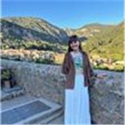 Profesora de ingles apto para todas las edades y niveles. También tengo titulación universitaria en TESOL.