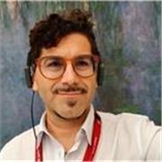 Insegnante di lingue (Francese e Inglese) con anni di esperienza  nelle scuole superiori 