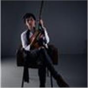 Vous rêvez de jouer vos morceaux préférés à la guitare ? Ou encore de savoir improviser des solos pour épater vos amis ? 