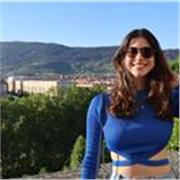 Profesora titulada en el TOEFL con nivel C2 de inglés. Abierta y experimentada en varios métodos de aprendizaje.