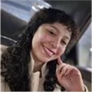 Maestra especializada en escritura creativa