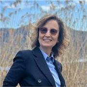 Guida Montessori Cert. AMI, laureata, con pluriennale esperienza internazionale, offre assistenza scolastica a bambini tra i 6-13