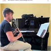 Maestro in clarinetto impartisce lezioni di clarinetto, solfeggio e teoria musicale