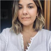 Hola, mi nombre es Bea y voy a impartir clases de Adobe Photoshop e Illustrator desde cero, previamente podremos hablar de las necesidades del alumno e intereses con estas dos herramientas.
Adaptándome al nivel de usuario del alumno e interés principal, c