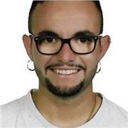 Profesor graduado en Educación Primaria y estudiante de Ingeniería Civil ofrece dar clases tanto desde Primaria hasta Bachiller