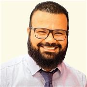 Experienced Business Professional Offering Practical English, Sales & Communication Lessons
