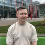 I am a qualified life coach with over 7 years coaching people with improving the mental and physical wellbeing and growth.